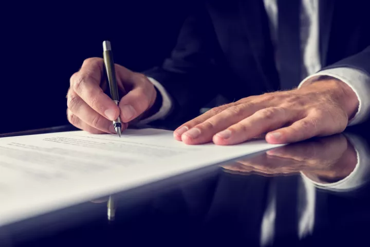 Το Ισραήλ μεταφέρει από την Ιρλανδία στο Λουξεμβούργο τα ομόλογα διασποράς     
