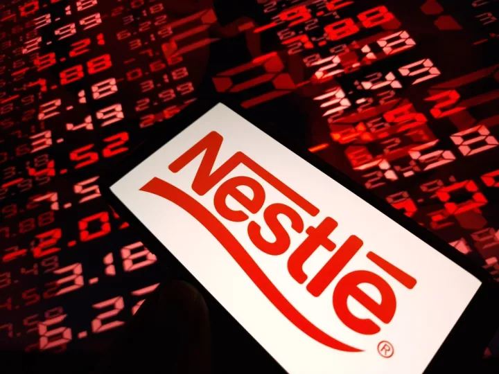 Σε «περιδίνηση» η Nestle μετά από την απομάκρυνση του CEO για ερωτική σχέση