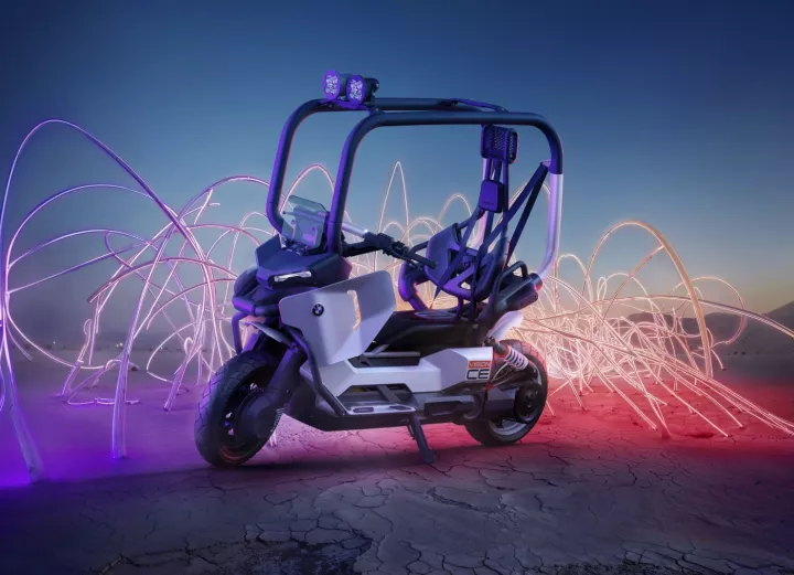 To ηλεκτρικό scooter που έρχεται από το μέλλον