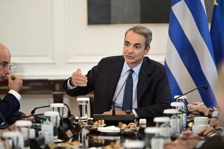 Το challenge του Κυρ. Μητσοτάκη στο TikTok: Σε ένα λεπτό παρουσίασε τα έργα της κυβέρνησης τον Αύγουστο (vid)
