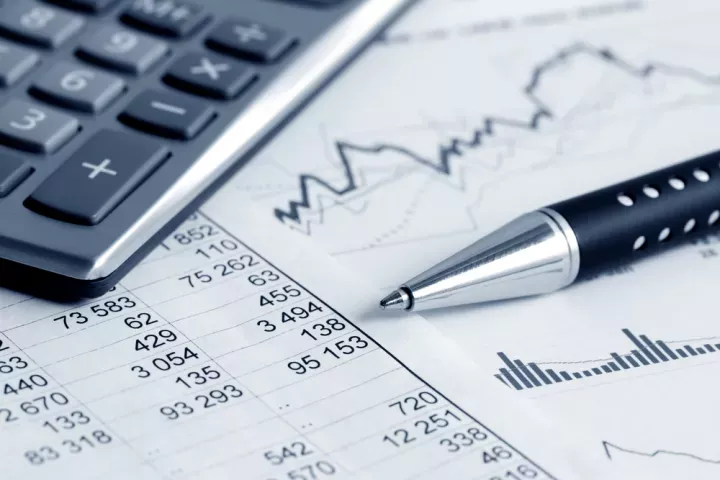 ΕΕΘ: Το 90% των ΜμΕ θέλει μείωση φόρων και ασφαλιστικών εισφορών
