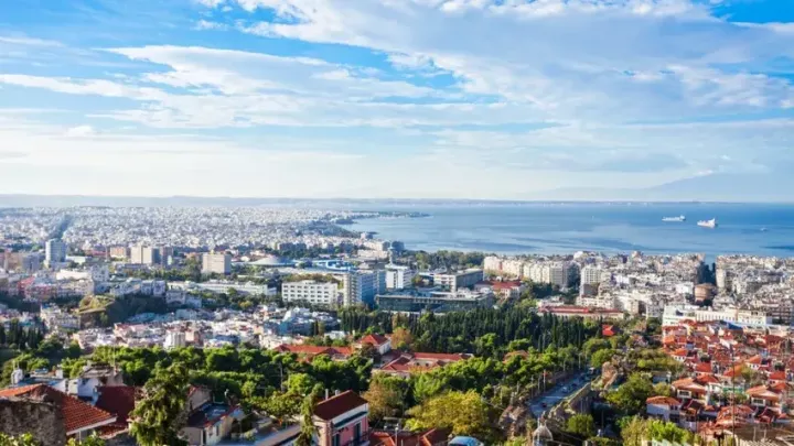 Θεσσαλονίκη: Σε αναζήτηση σπιτιού στο «παρά πέντε» του ακαδημαϊκού έτους - Οι παγίδες, οι συμβουλές και το... συνοικέσιο ως λύση