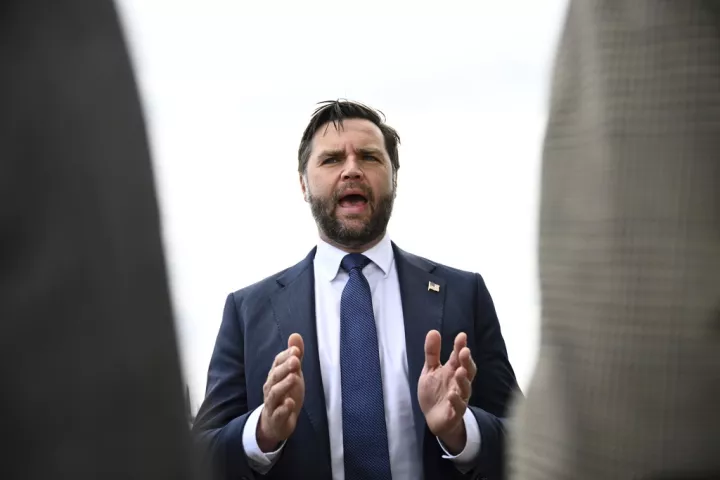 Ρεπουμπλικανός γερουσιαστής για Βανς: «Απεχθή» τα σχόλια μετά την επίθεση σε σκάφος της Βενεζουέλας