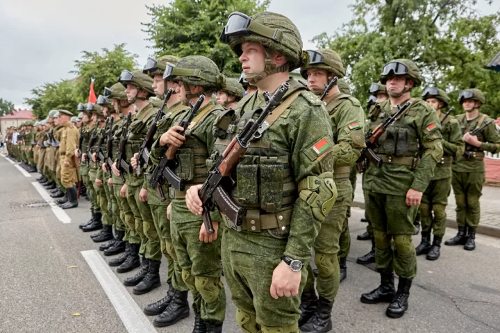 Ρωσία-Λευκορωσία: Η Μόσχα και το Μινσκ άρχισαν κοινά στρατιωτικά γυμνάσια