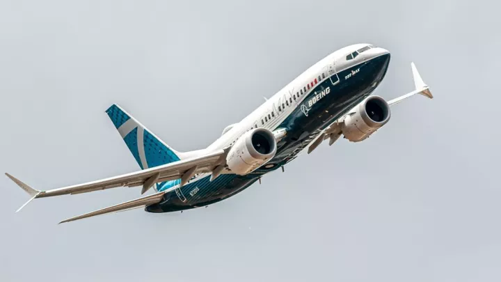 Η FAA προτείνει την επιβολή προστίμου 3,1 εκατ. δολαρίων στην Boeing για εκτεταμένες παραβιάσεις των κανόνων ασφαλείας