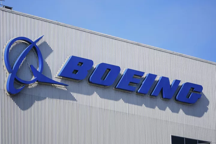 Απεργία διαρκείας στη Boeing Defence: Οι εργαζόμενοι λένε «όχι» στη πρόταση για νέα συλλογική σύμβαση