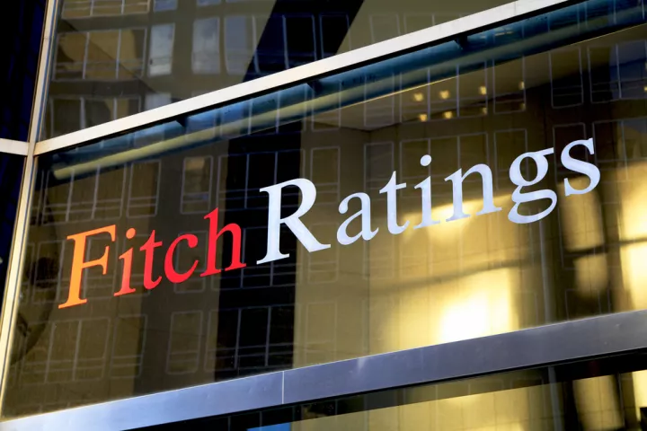 Fitch: Υποβάθμισε την πιστοληπτική ικανότητα της Γαλλίας σε Α+ με σταθερό outlook