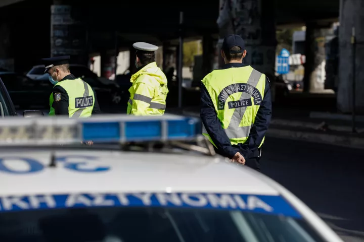 Μπλόκα της Τροχαίας στην πρεμιέρα του νέου ΚΟΚ - «Τσουχτερά» τα πρόστιμα