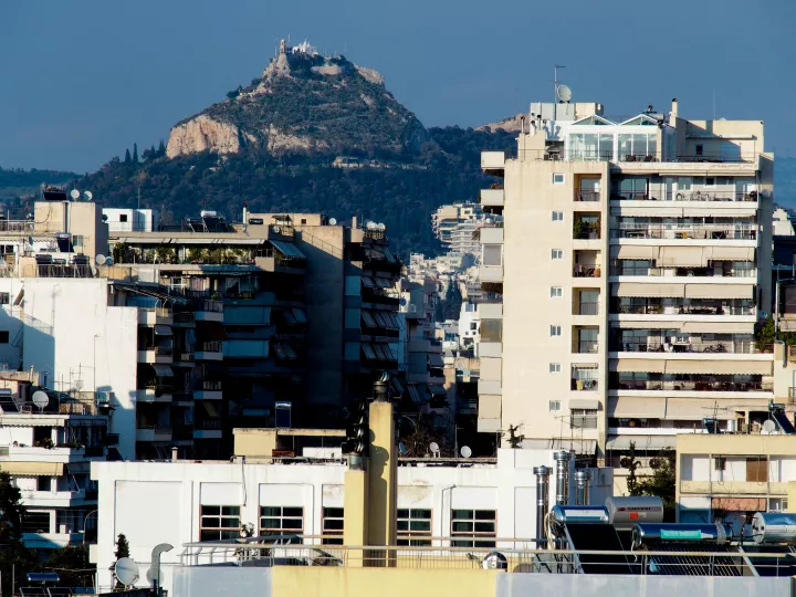 Τι αλλάζει στα μισθωτήρια από το 2026: Οι κυρώσεις προς ιδιοκτήτες και ενοικιαστές - Αναλυτικές οδηγίες