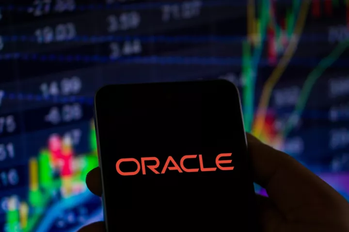 Η εκτίναξη της Oracle και τα κεράκια που λιώνουν