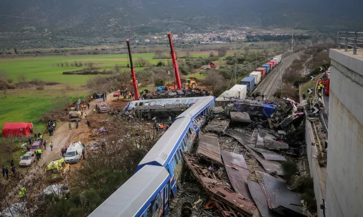 Τέμπη: Κατατέθηκε η εισαγγελική πρόταση 996 σελίδων για τους κατηγορούμενους της δίκης