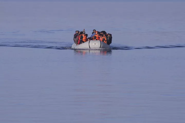 Διασώθηκαν 109 μετανάστες νότια της Γαύδου   