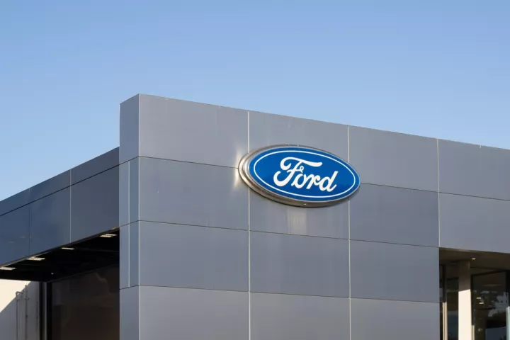 Ford: Περικοπή 1.000 θέσεων εργασίας στο εργοστάσιο της Κολωνίας λόγω χαμηλής ζήτησης