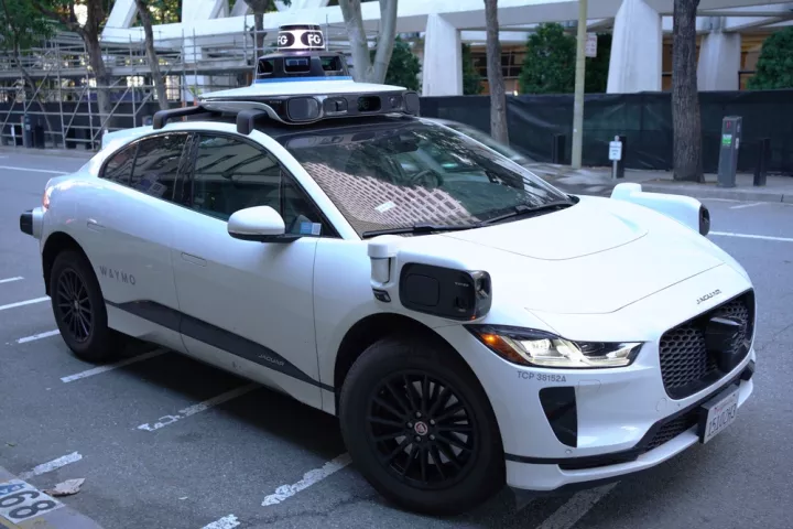 Waymo: Έλαβε άδεια για να ξεκινήσει τις δοκιμές αυτόνομων οχημάτων στο αεροδρόμιο του Σαν Φρανσίσκο
