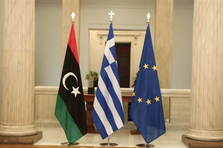 Παίρνουν μπροστά οι συνομιλίες για ΑΟΖ υπό τη σκιά του τουρκολυβικού και με όπλο τη Chevron
