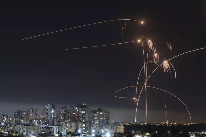 ΗΠΑ: Στα 500 εκατ. δολάρια το κόστος των πυραύλων αναχαίτισης στον πόλεμο Ιράν - Ισραήλ