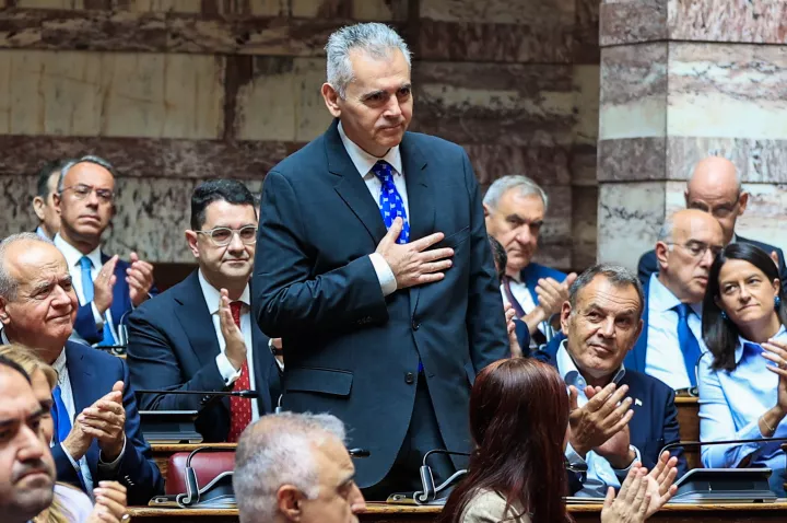 Νέος γενικός γραμματέας της ΚΟ της ΝΔ ο Μάξιμος Χαρακόπουλος: «Θέλω τη δημιουργική συμμετοχή των βουλευτών μας»