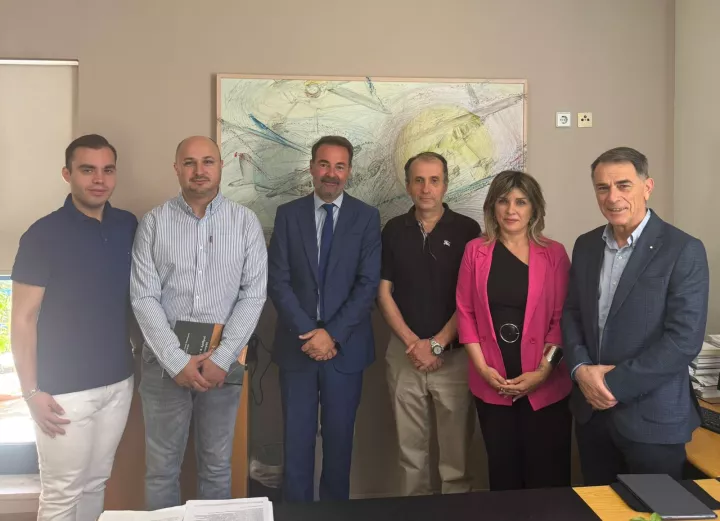 Επίσκεψη κλιμακίου της ΝΔ στο νοσοκομείο «Αττικόν» με αφορμή την Παγκόσμια Ημέρα Εθελοντή Δότη Μυελού των Οστών	