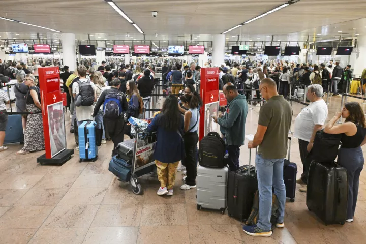 Βέλγιο: Το αεροδρόμιο των Βρυξελλών ζητά από τις αεροπορικές εταιρίες να ακυρώσουν το 50% των πτήσεων της Κυριακής