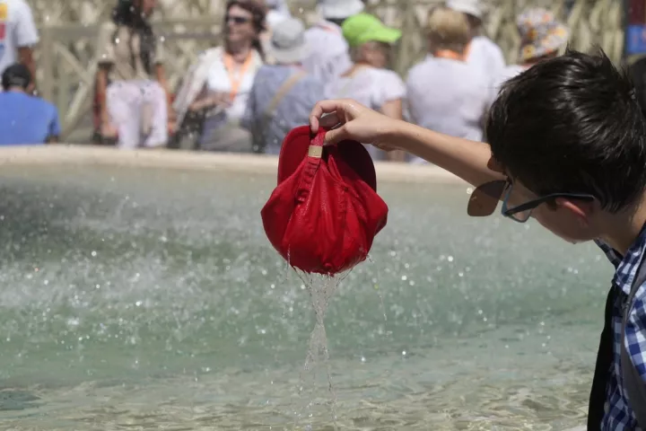 Έρευνα: Πάνω από 62.700 θάνατοι στην Ευρώπη το 2024 σχετίζονταν με τον καύσωνα 