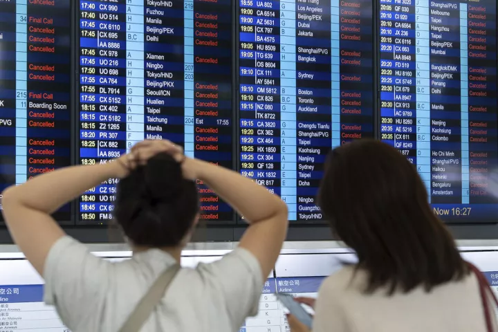 Κυβερνοεπίθεση σε αεροδρόμια: Συνελήφθη στη Βρετανία ένας 40χρονος ως ύποπτος 
