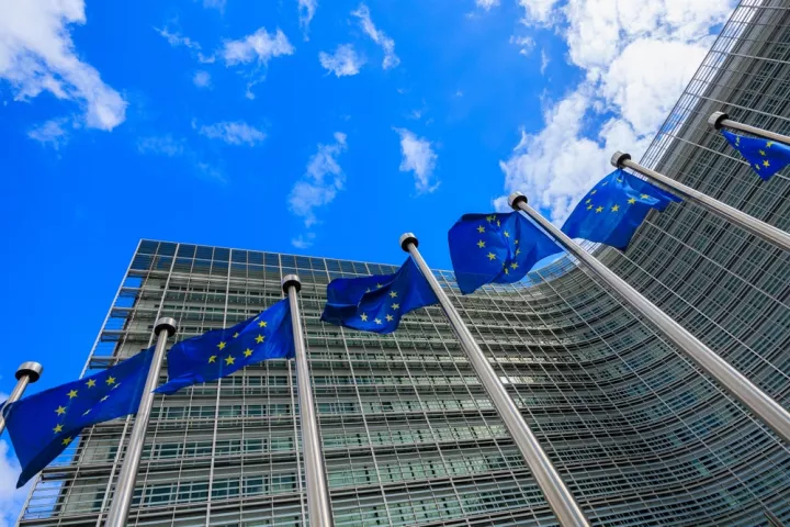 Το δάνειο της ΕΕ προς την Ουκρανία θα μπορούσε να φτάσει τα 130 δισ. ευρώ