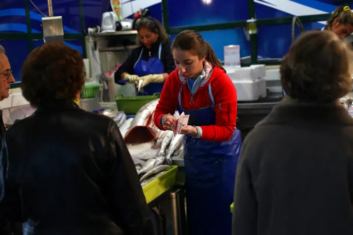 Πληθωρισμός τρόφιμων: Κατά πόσο αυξήθηκαν οι τιμές στην Ελλάδα και την Ευρωζώνη από το 2019