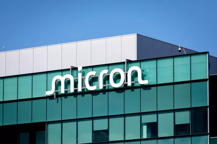 Micron: Αύξηση 22% στα έσοδα το γ' τρίμηνο για την εταιρεία κατασκευής μικροτσίπ