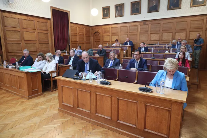Κλήση του Γ. Μυλωνάκη ζητά η αντιπολίτευση - Δυναμικός ο κατάλογος των μαρτύρων λέει η ΝΔ