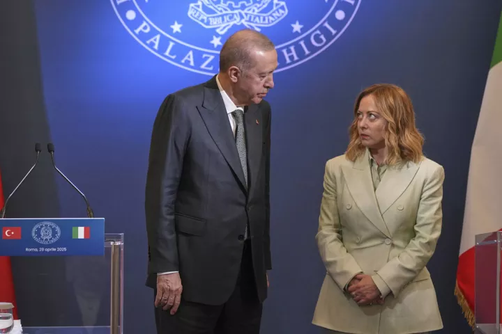 Νέα Υόρκη: Αναβλήθηκε το ραντεβού του Ταγίπ Ερντογάν με τη Τζόρτζια Μελόνι
