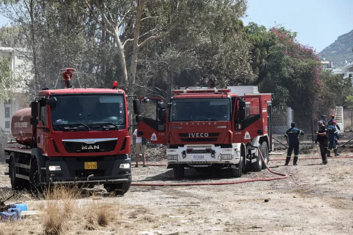 Φωτιά σε δασική έκταση στο Εξαμίλι Λαγκαδά της Θεσσαλονίκης - Επιχειρούν ισχυρές πυροσβεστικές δυνάμεις
