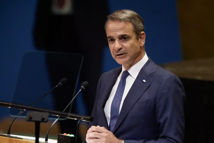 Μητσοτάκης: Τα πήρε όλα και…δεν έφυγε