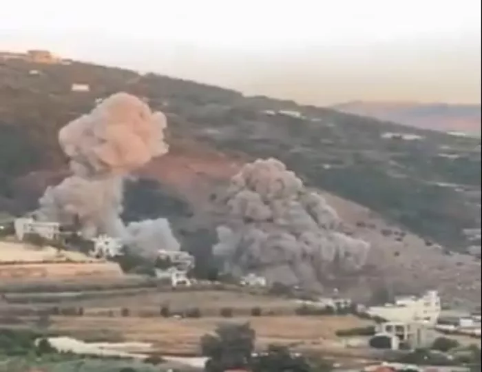 Ισραηλινός βομβαρδισμός αποθήκης όπλων της Χεζμπολάχ στον Νότιο Λίβανο (vid)