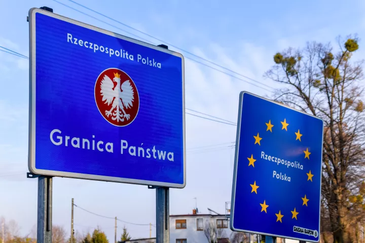 Πολωνία: Παρατείνει τους ελέγχους στα σύνορα με Γερμανία και Λιθουανία μέχρι τον Απρίλιο του 2026