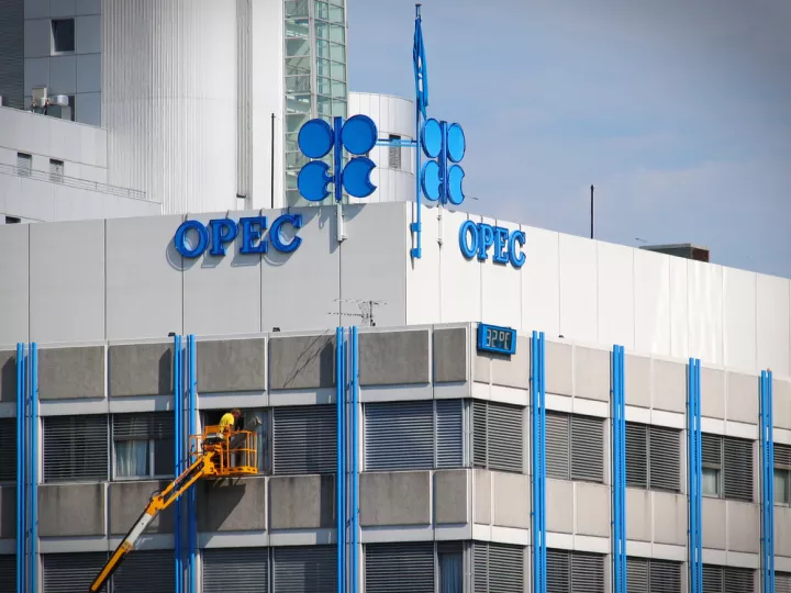 OPEC+: Συμφωνία οκτώ χωρών για αύξηση παραγωγής πετρελαίου κατά 137.000 βαρέλια από τον Νοέμβριο