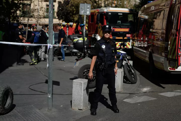 Μαδρίτη: Κατέρρευσε εξαώροφο κτίριο - Τρεις τραυματίες (vids)