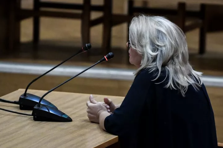 Ε. Ζαρούλια: Δεν ήμουν μέλος της Χρυσής Αυγής, στήριζα τον σύζυγο μου