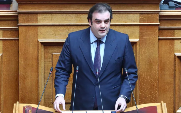 Κυρ. Πιερρακάκης σε Eurogroup και ECOFIN: Παρέμβαση για φόρους στα καπνικά προϊόντα και stablecoins