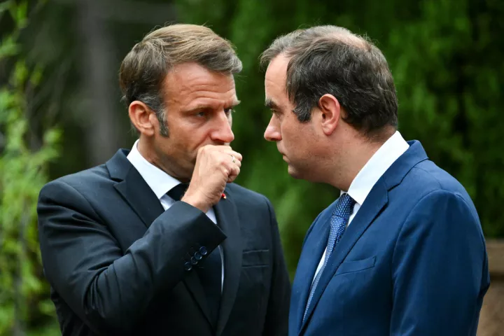 Η εντολή Μακρόν ξανά στον Λεκορνί και στο βάθος εκλογές