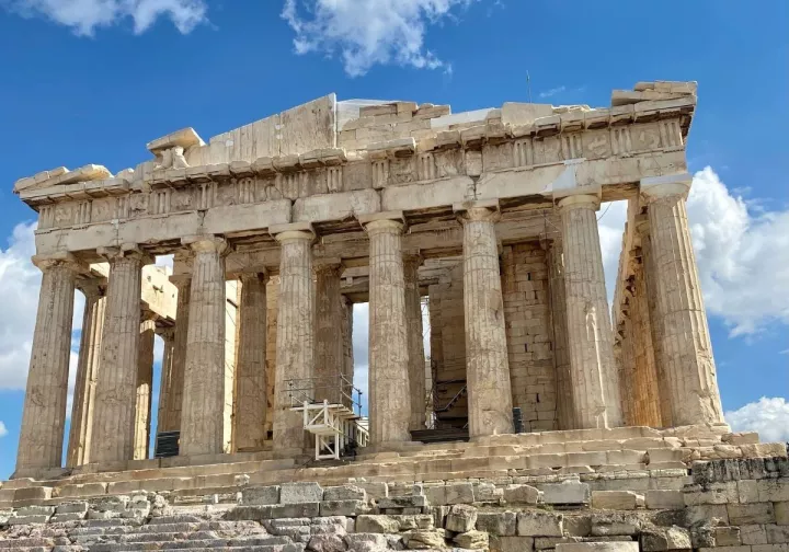 Ο Παρθενώνας οπτικά «ελεύθερος»
