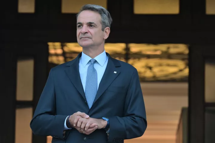 Κυρ. Μητσοτάκης: Στο υπ. Εθνικής Άμυνας περνά η προστασία του μνημείου του Αγνώστου Στρατιώτη 