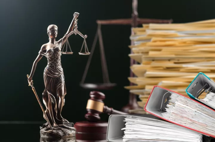 Υφυπουργός Δικαιοσύνης: Ξεκινάει στο τέλος του έτους η εφαρμογή του ηλεκτρονικού φακέλου δικογραφίας