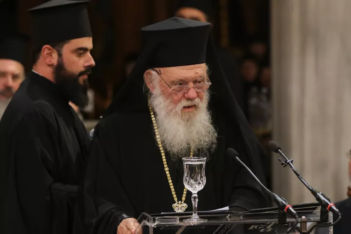 Στο νοσοκομείο «Γ. Γεννηματάς» ο Αρχιεπίσκοπος Ιερώνυμος μετά από ελαφρύ ισχαιμικό επεισόδιο 
