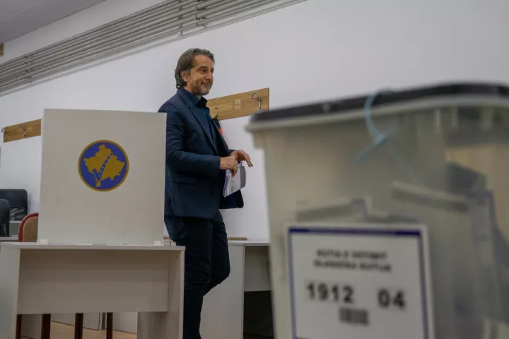 Σερβία-Κόσοβο: Καμία πολιτική δύναμη δεν κυριάρχησε στις δημοτικές εκλογές