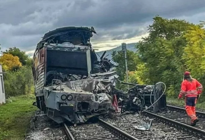 Σύγκρουση τρένων στη Σλοβακία - Αναφορές για τουλάχιστον 20 τραυματίες