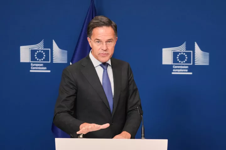Ο Ρούτε μιλάει για «χαλασμένο» ρωσικό υποβρύχιο, καθώς η Μόσχα αρνείται δυσλειτουργία του σκάφους
