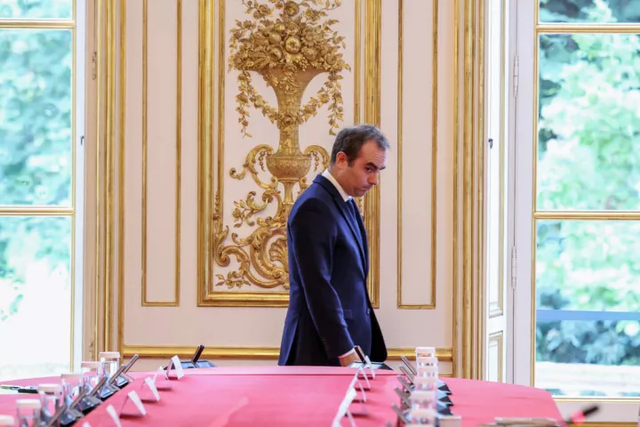 Γαλλία:  Αύξηση των αμυντικών δαπανών προβλέπει ο νέος προϋπολογισμός - Τα μηνύματα του Λεκορνί 