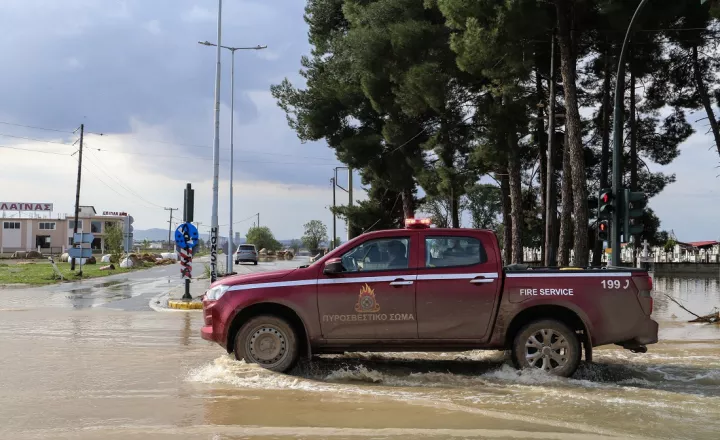 Στεγαστική συνδρομή και οικονομική ενίσχυση για την αποκατάσταση ζημιών στη Χαλκιδική