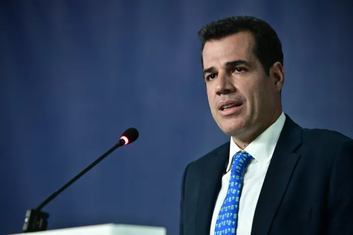 Θ. Πλεύρης: Η Ελλάδα επανεξετάζει τις αιτήσεις ασύλου στους Σύρους - Οι συνθήκες έχουν αλλάξει