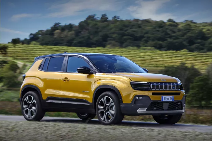 Φθηνότερο το πιο προσιτό Jeep - Ποια είναι η νέα του τιμή;